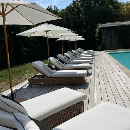 La Cheneraie De Tomelou - Belle Propriete Avec Piscine Chauffee Et Gardien *