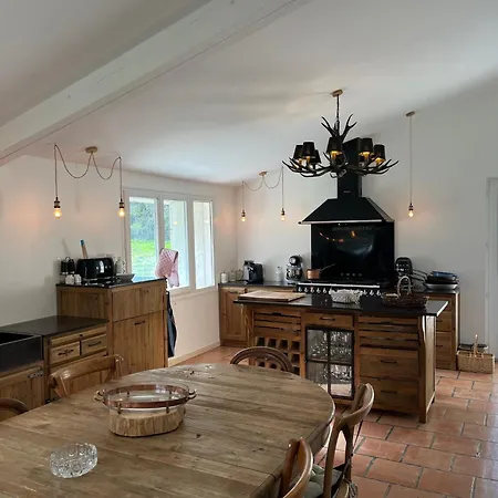 Holiday home La Cheneraie De Tomelou - Belle Propriete Avec Piscine Chauffee Et Gardien *