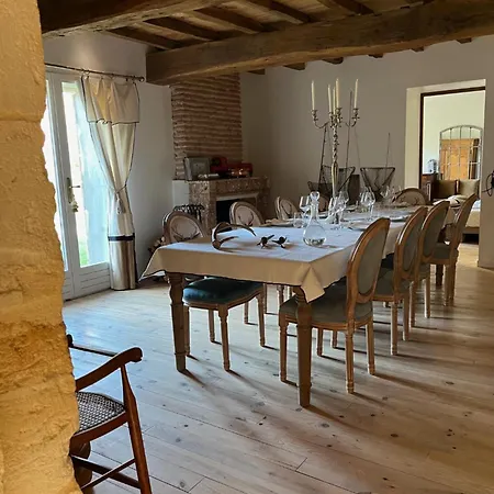 Holiday home La Cheneraie De Tomelou - Belle Propriete Avec Piscine Chauffee Et Gardien *