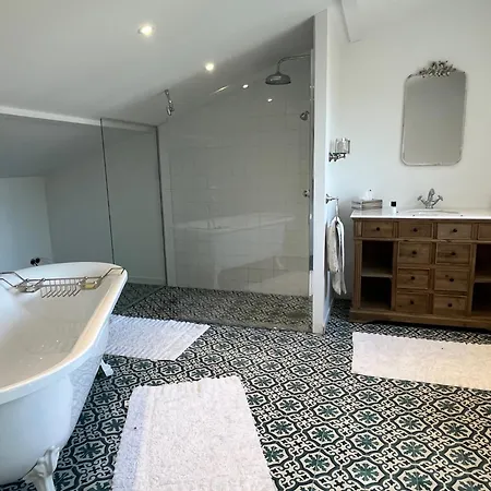 Holiday home La Cheneraie De Tomelou - Belle Propriete Avec Piscine Chauffee Et Gardien